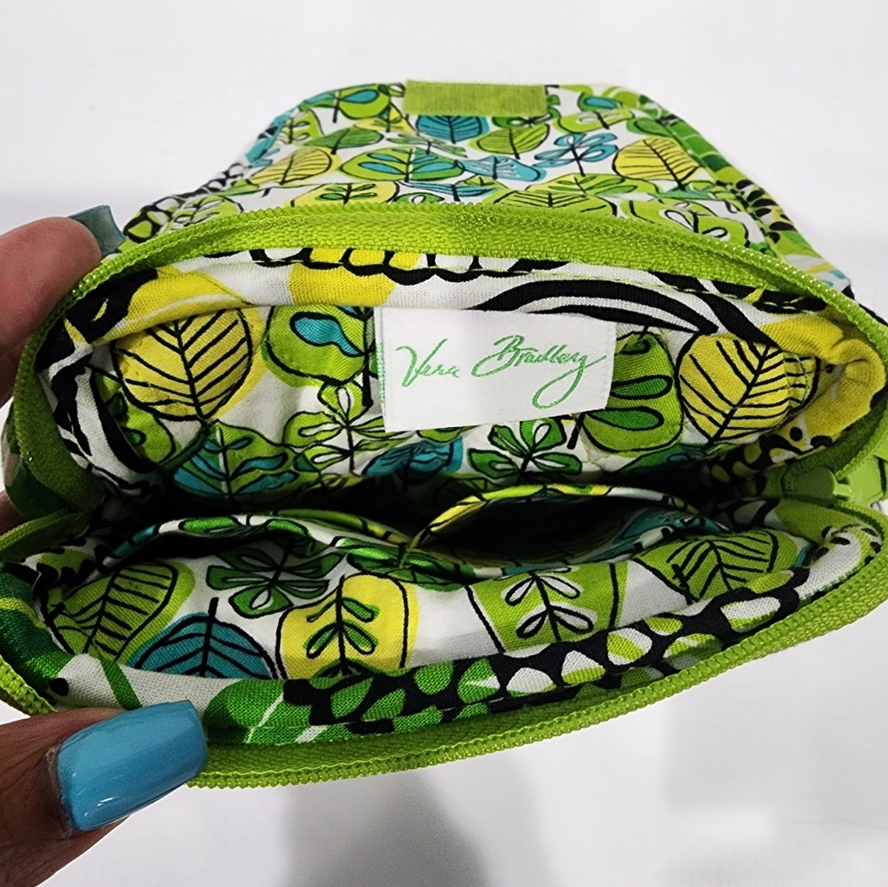 Vera Bradley Mini Hipster Limes Up Green Yellow Flowers Zip Crossbody Pouch EUC - Picture 5 of 6